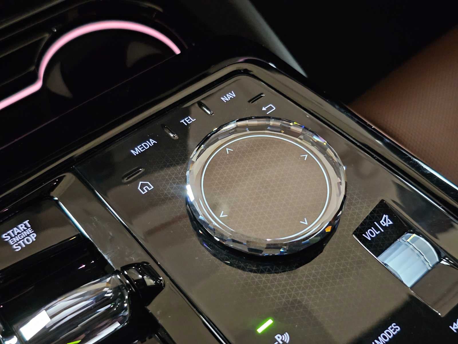 2026 BMW 5 Series 550e xDrive