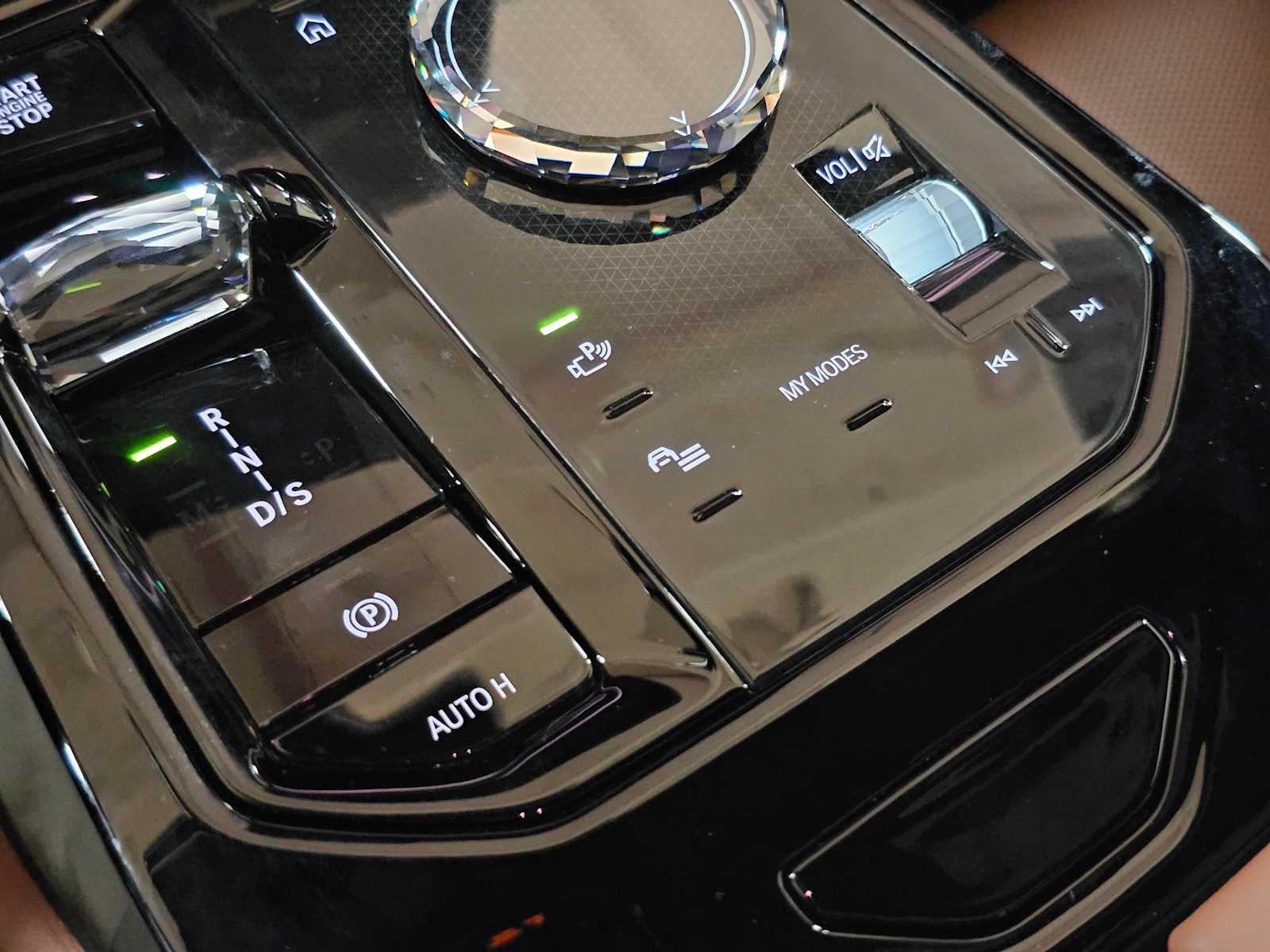 2026 BMW 5 Series 550e xDrive