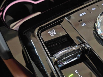 2026 BMW 5 Series 550e xDrive