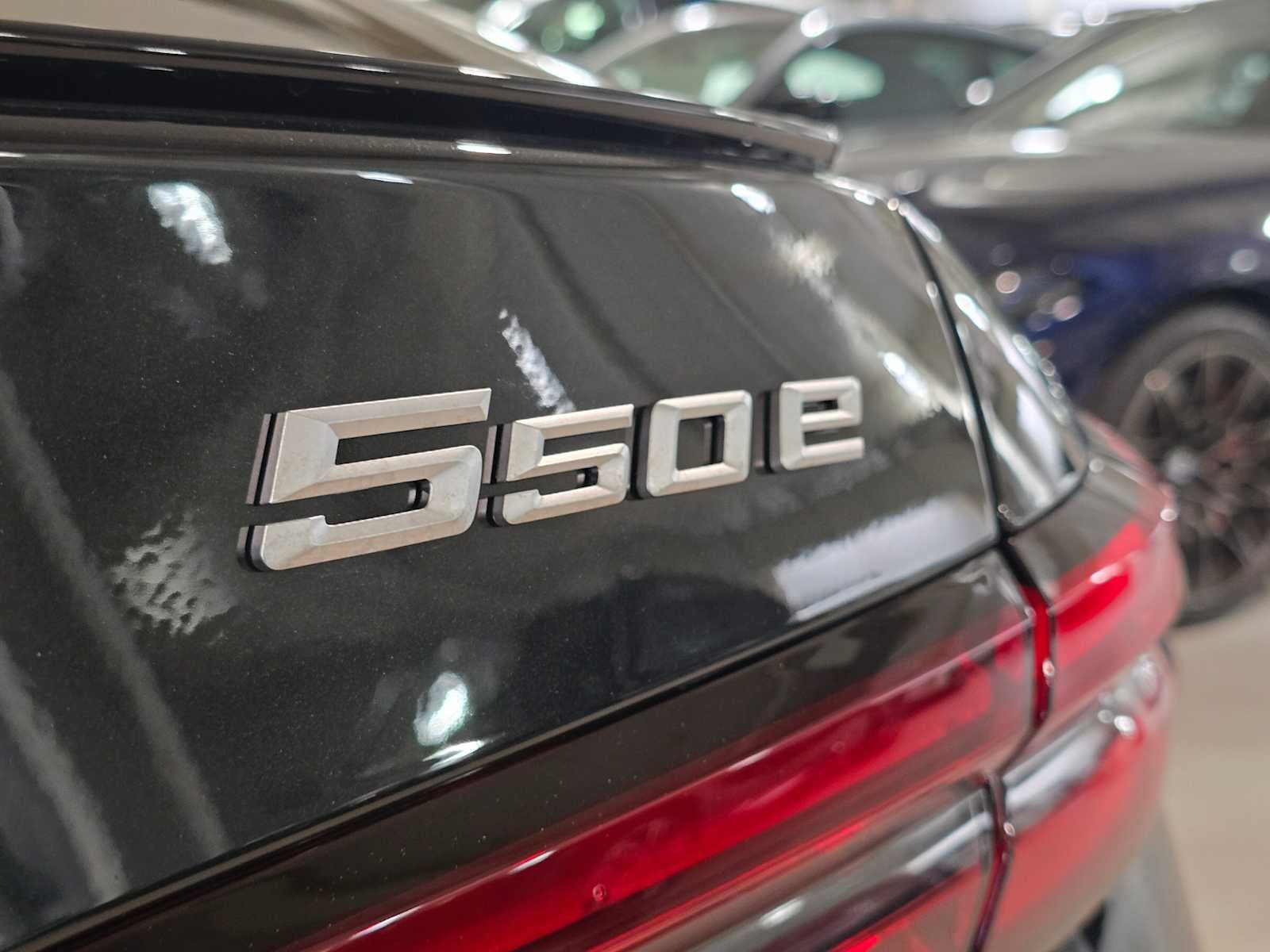 2026 BMW 550e xDrive 550e xDrive