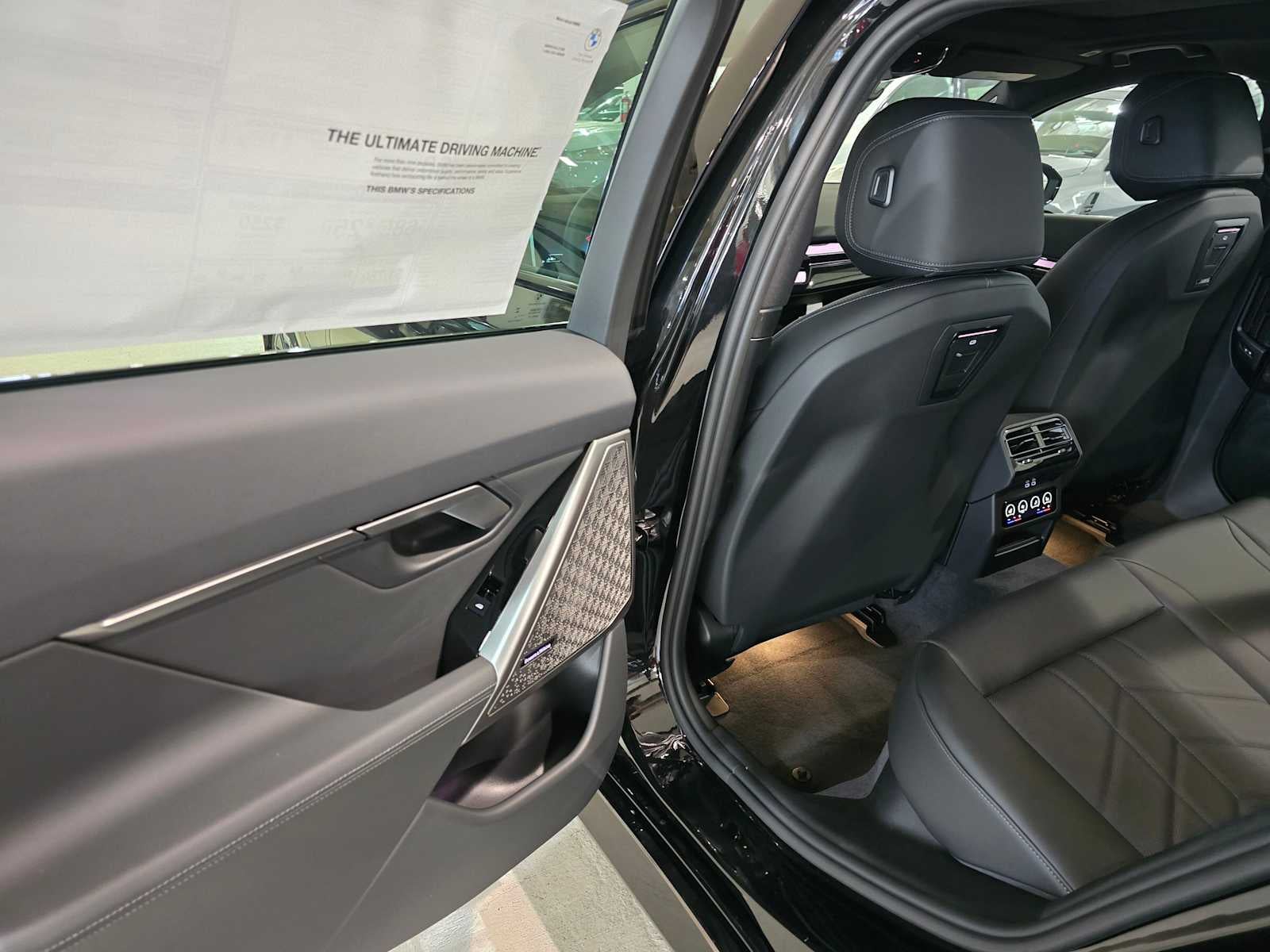 2026 BMW 550e xDrive 550e xDrive
