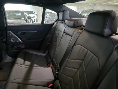 2026 BMW 550e xDrive 550e xDrive