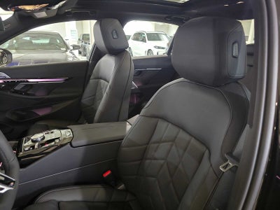 2026 BMW 550e xDrive 550e xDrive