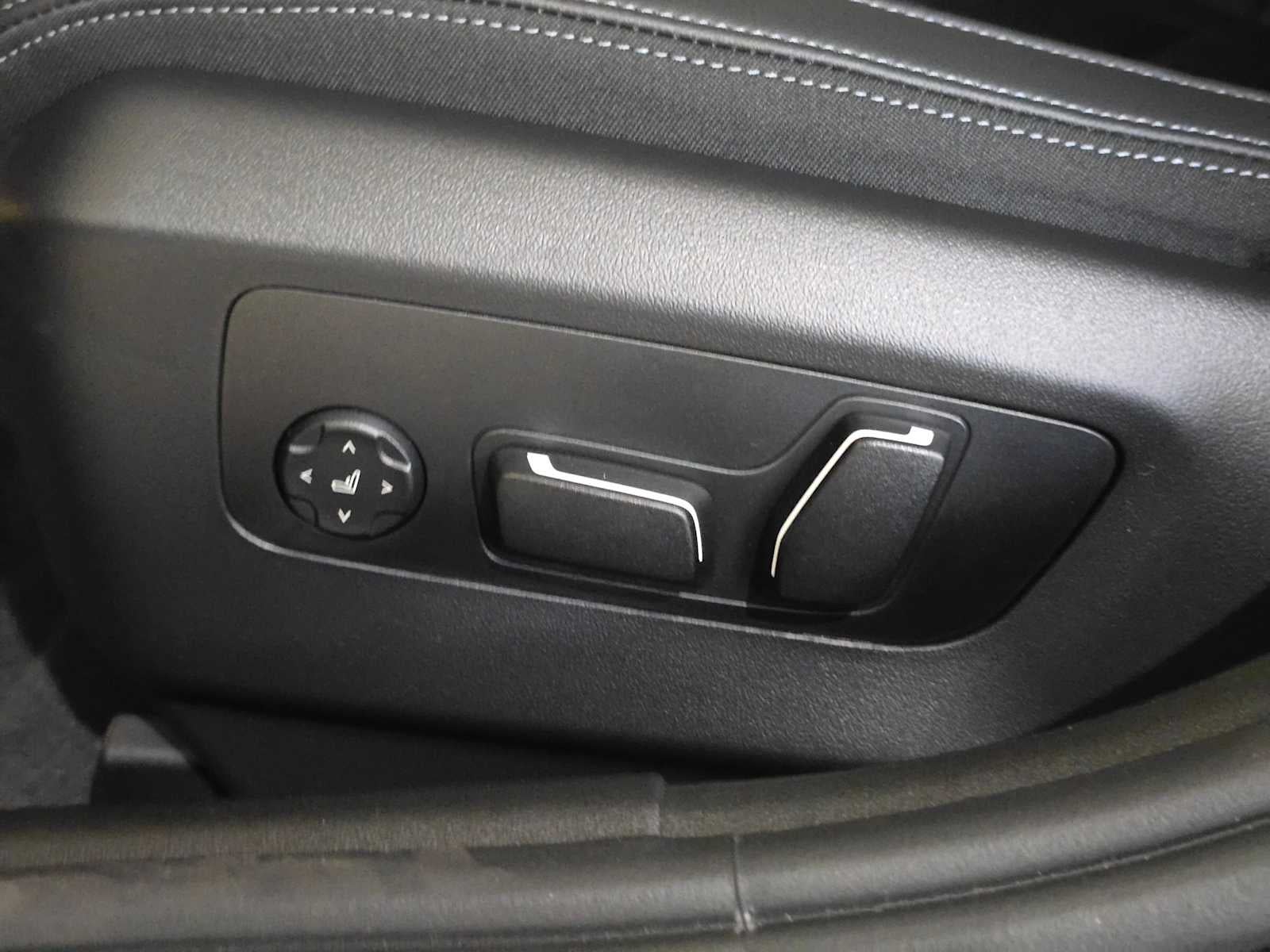 2026 BMW 550e xDrive 550e xDrive