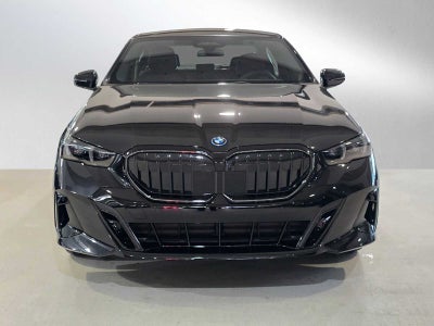 2026 BMW 550e xDrive 550e xDrive