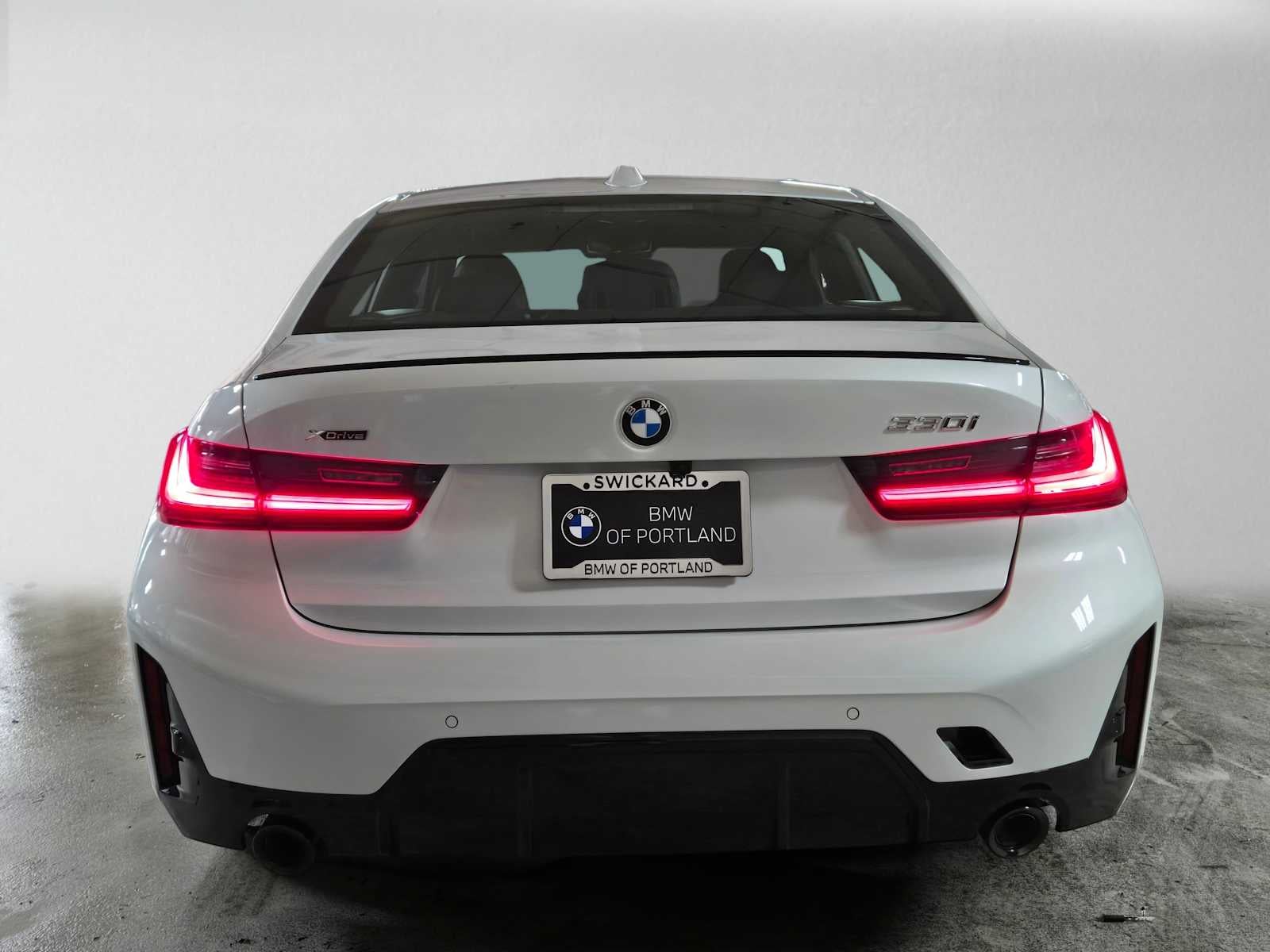 2026 BMW 3 Series 330i xDrive
