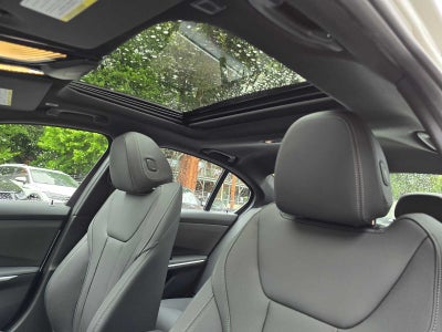 2026 BMW 330i xDrive 330i xDrive