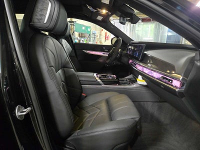 2026 BMW 7 Series 740i xDrive