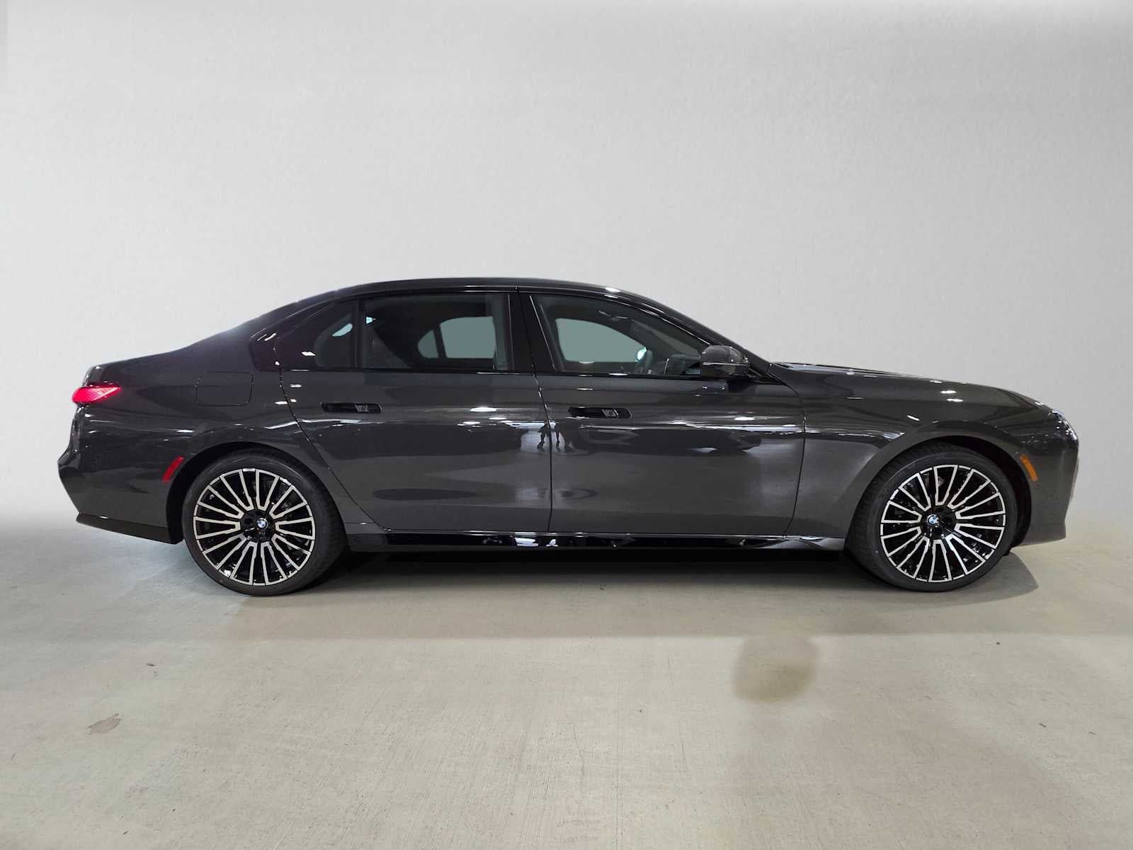 2026 BMW 7 Series 740i xDrive