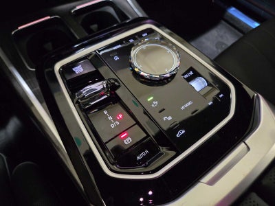 2026 BMW 7 Series 740i xDrive