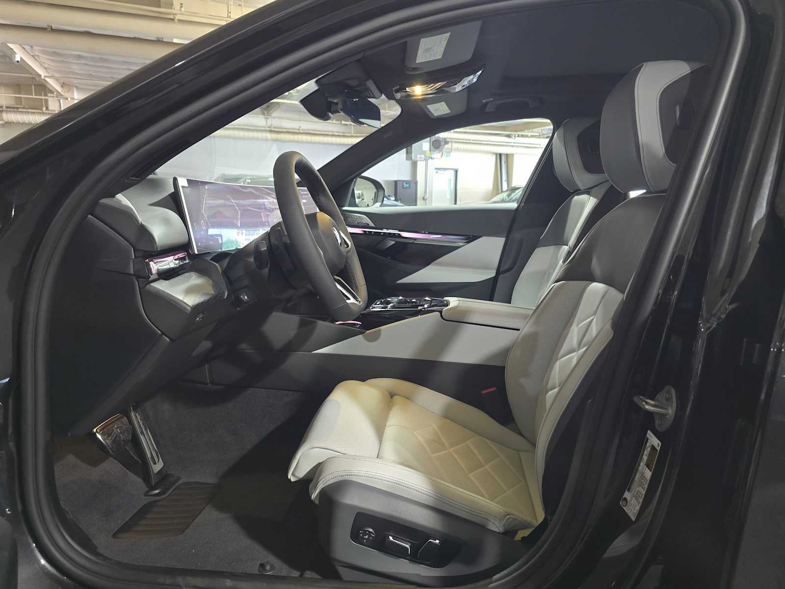 2027 BMW 5 Series 530i