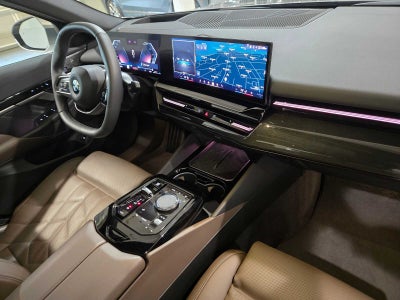 2025 BMW 530i xDrive 530i xDrive
