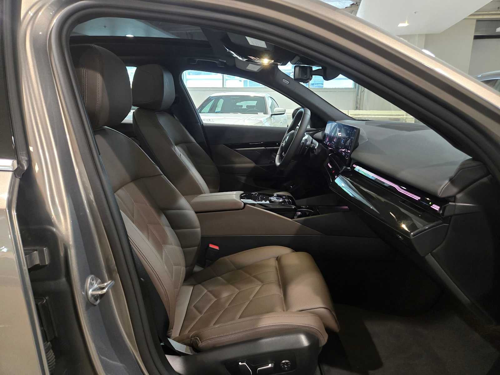2025 BMW 530i xDrive 530i xDrive