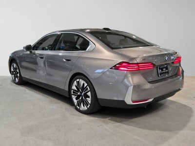 2025 BMW 530i xDrive 530i xDrive