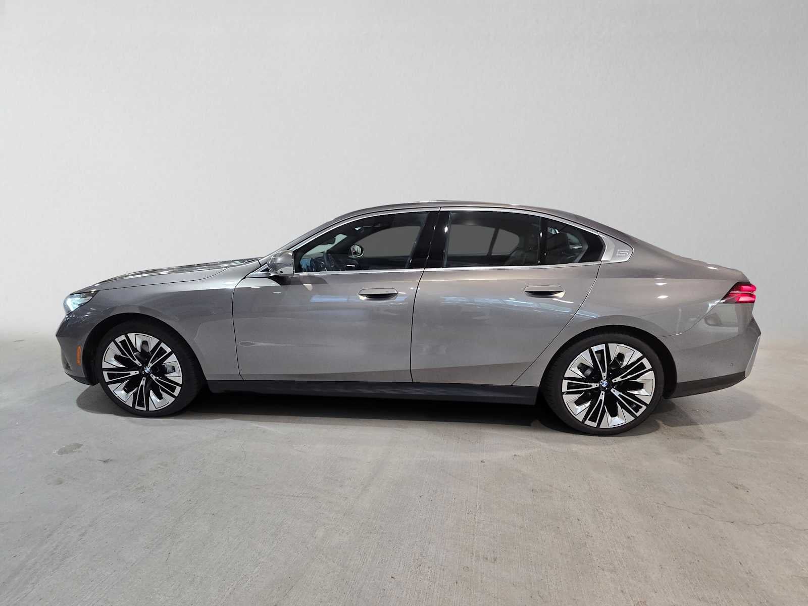 2025 BMW 530i xDrive 530i xDrive
