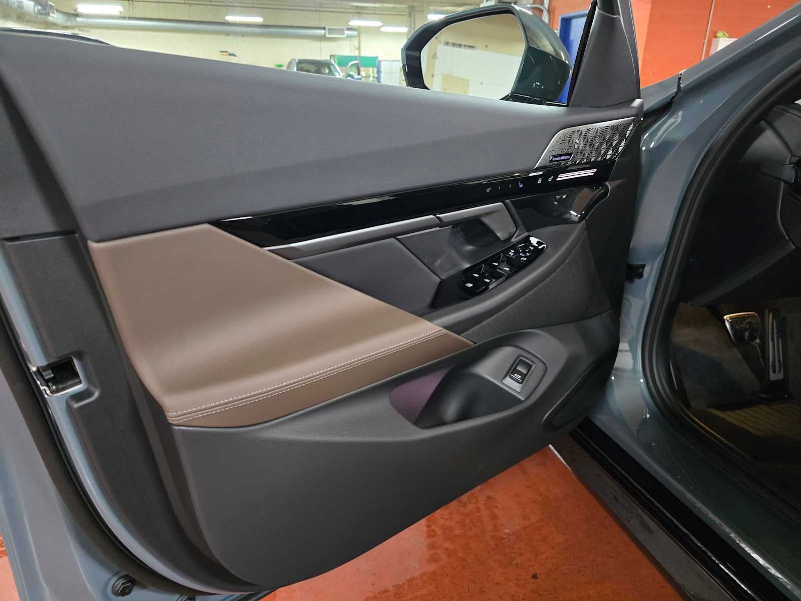 2026 BMW 5 Series 530i xDrive