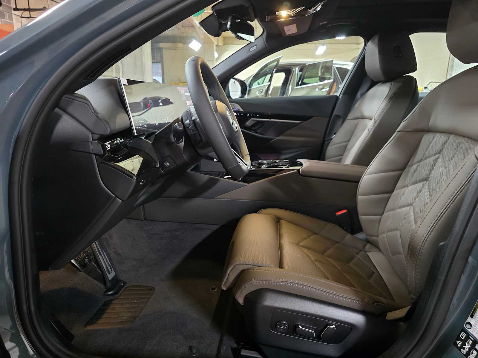 2026 BMW 5 Series 530i xDrive