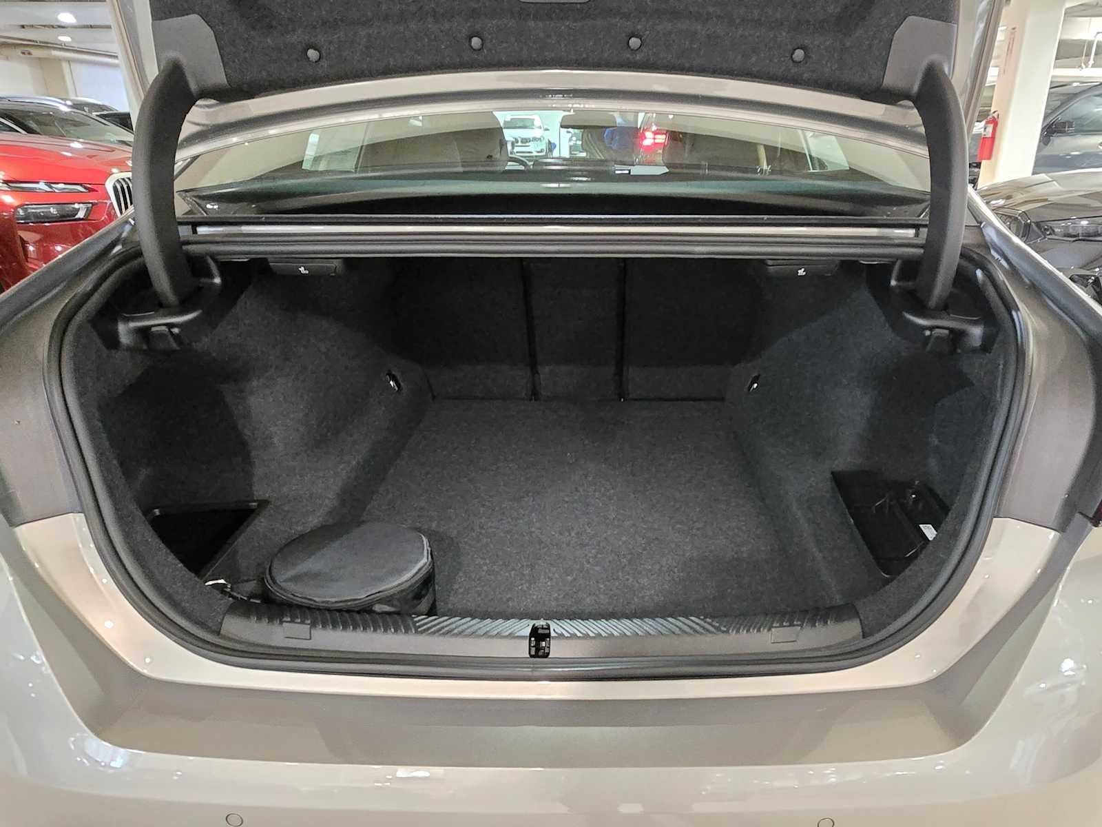 2026 BMW 530i xDrive 530i xDrive