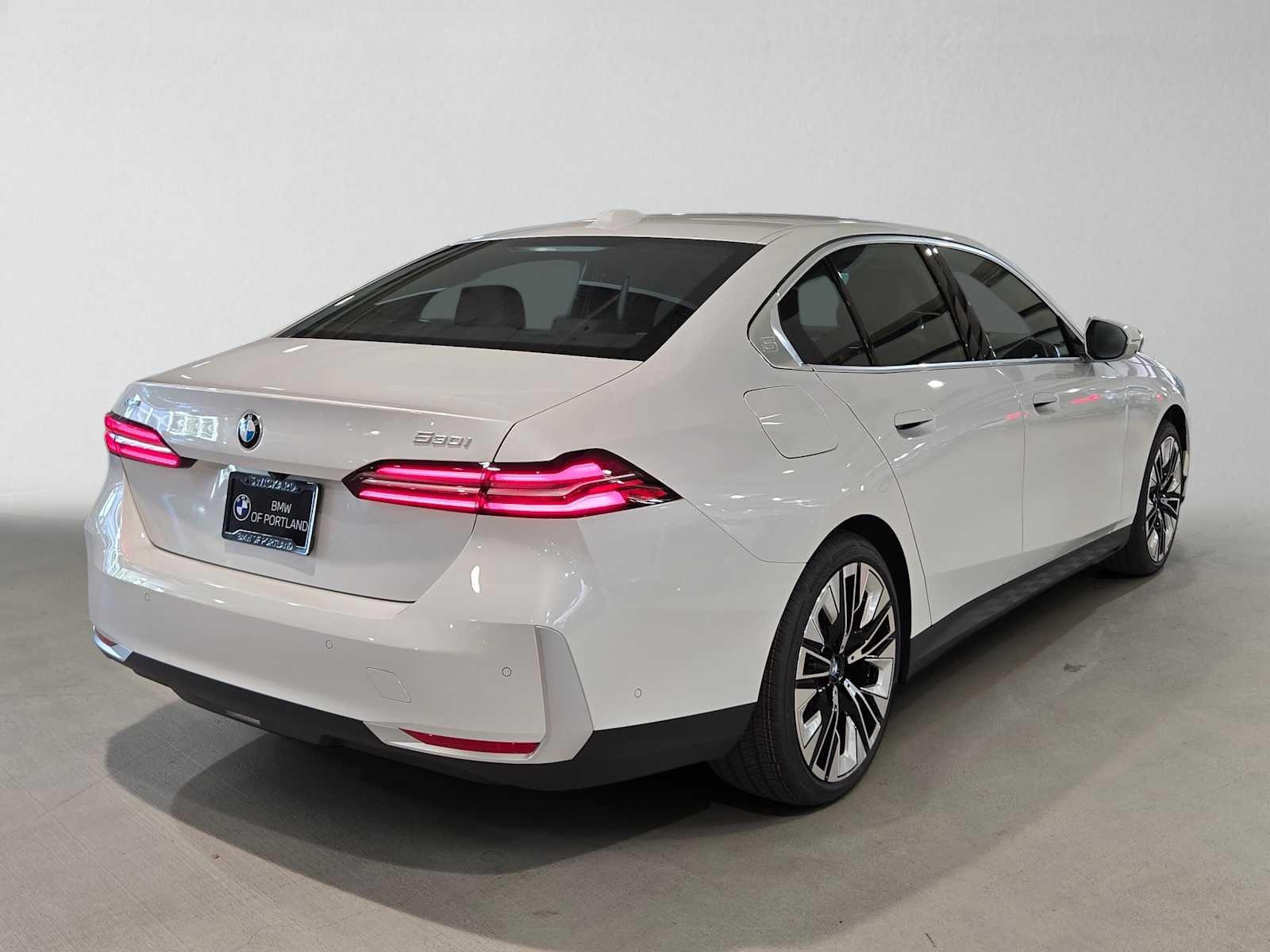 2027 BMW 5 Series 530i xDrive