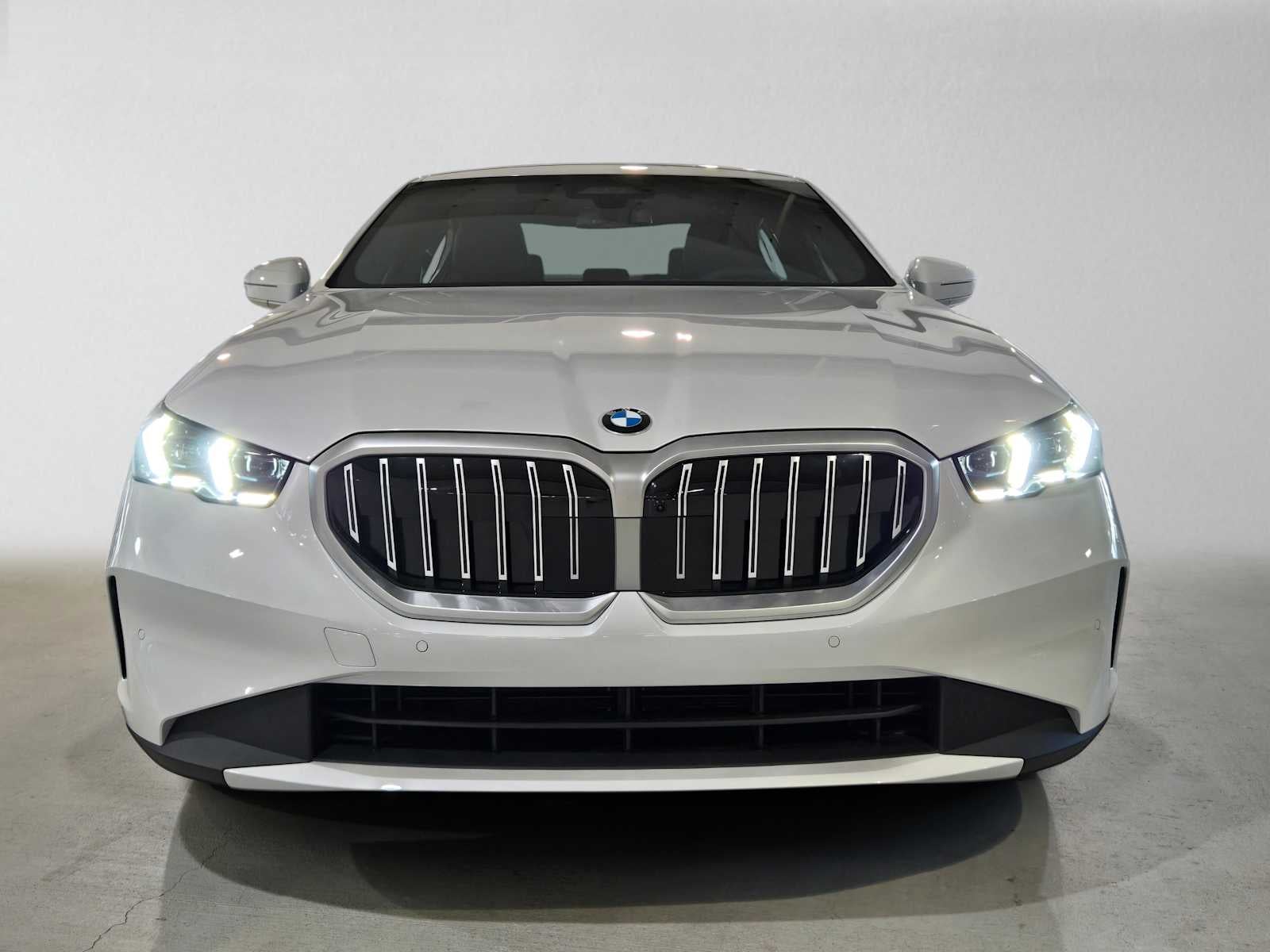 2027 BMW 5 Series 530i xDrive