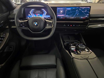 2025 BMW 5 Series 530i xDrive
