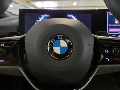 2025 BMW 5 Series 530i xDrive