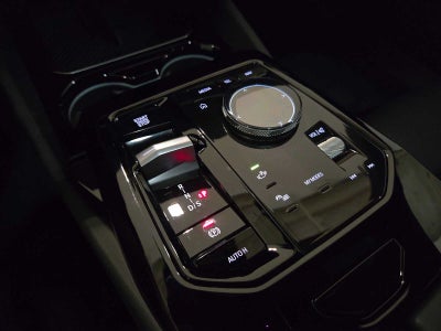 2025 BMW 5 Series 530i xDrive