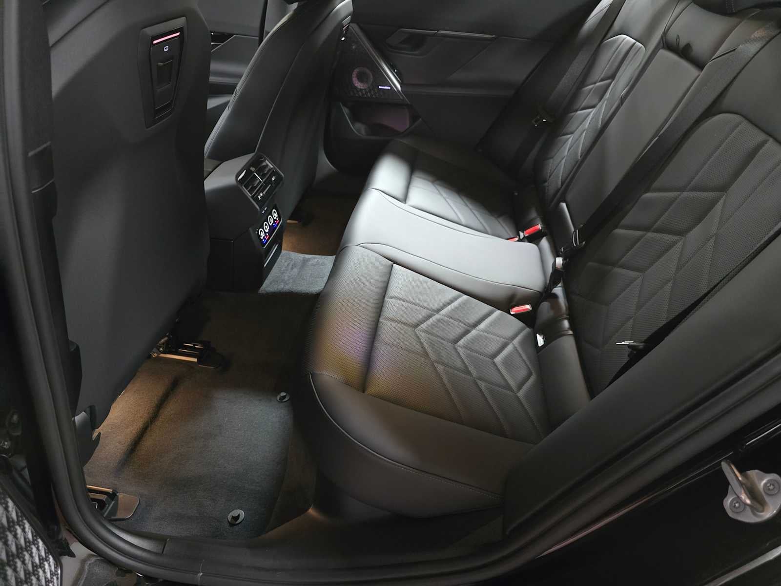 2026 BMW 5 Series 530i xDrive