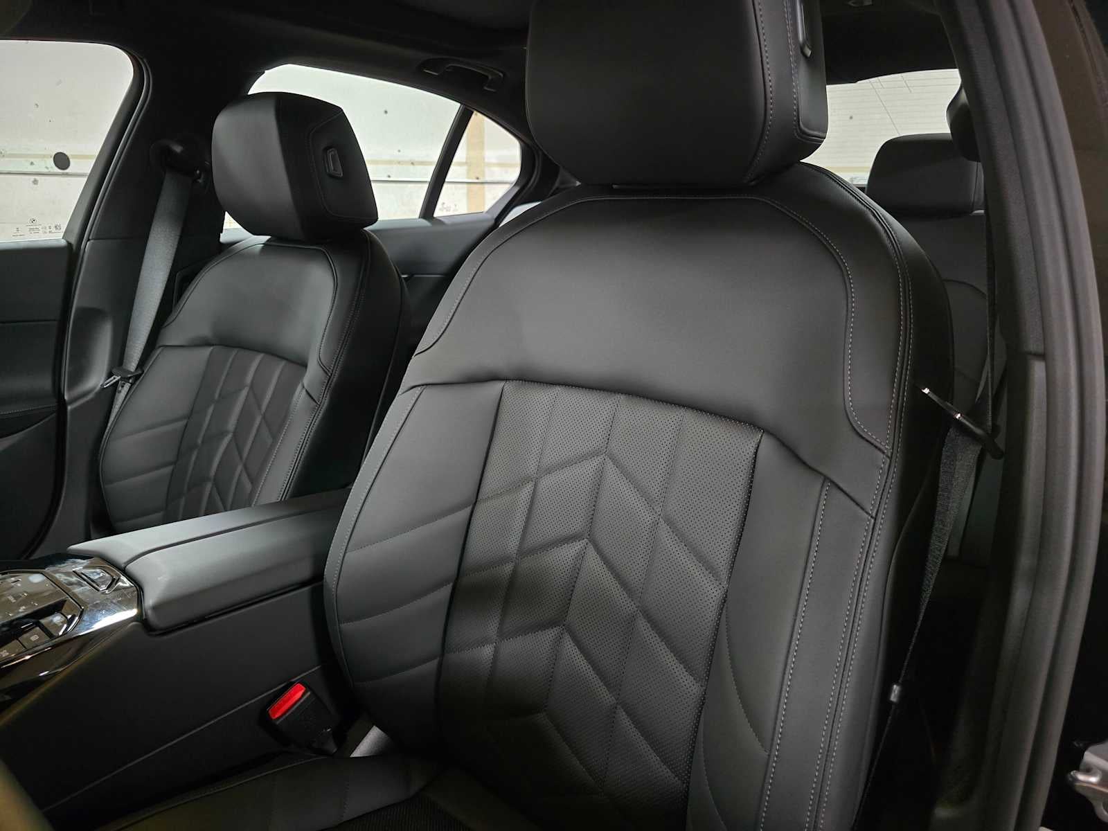 2026 BMW 5 Series 530i xDrive