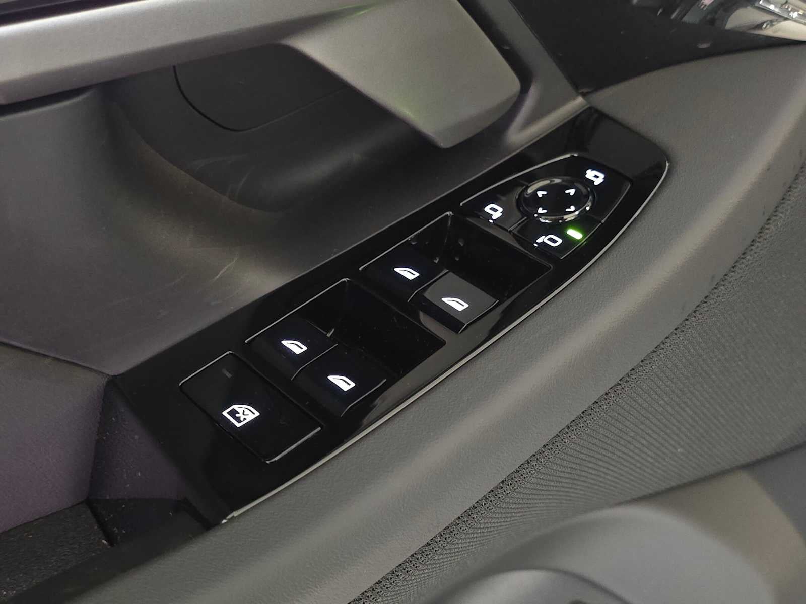 2027 BMW 5 Series 530i xDrive