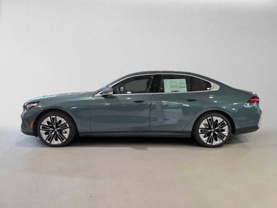 2027 BMW 5 Series 530i xDrive