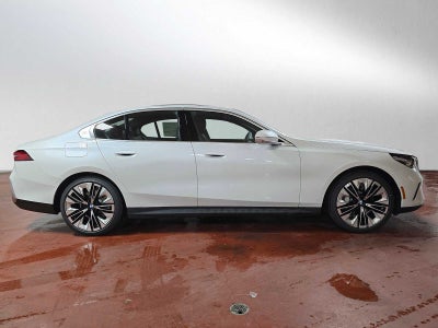2026 BMW 5 Series 530i xDrive