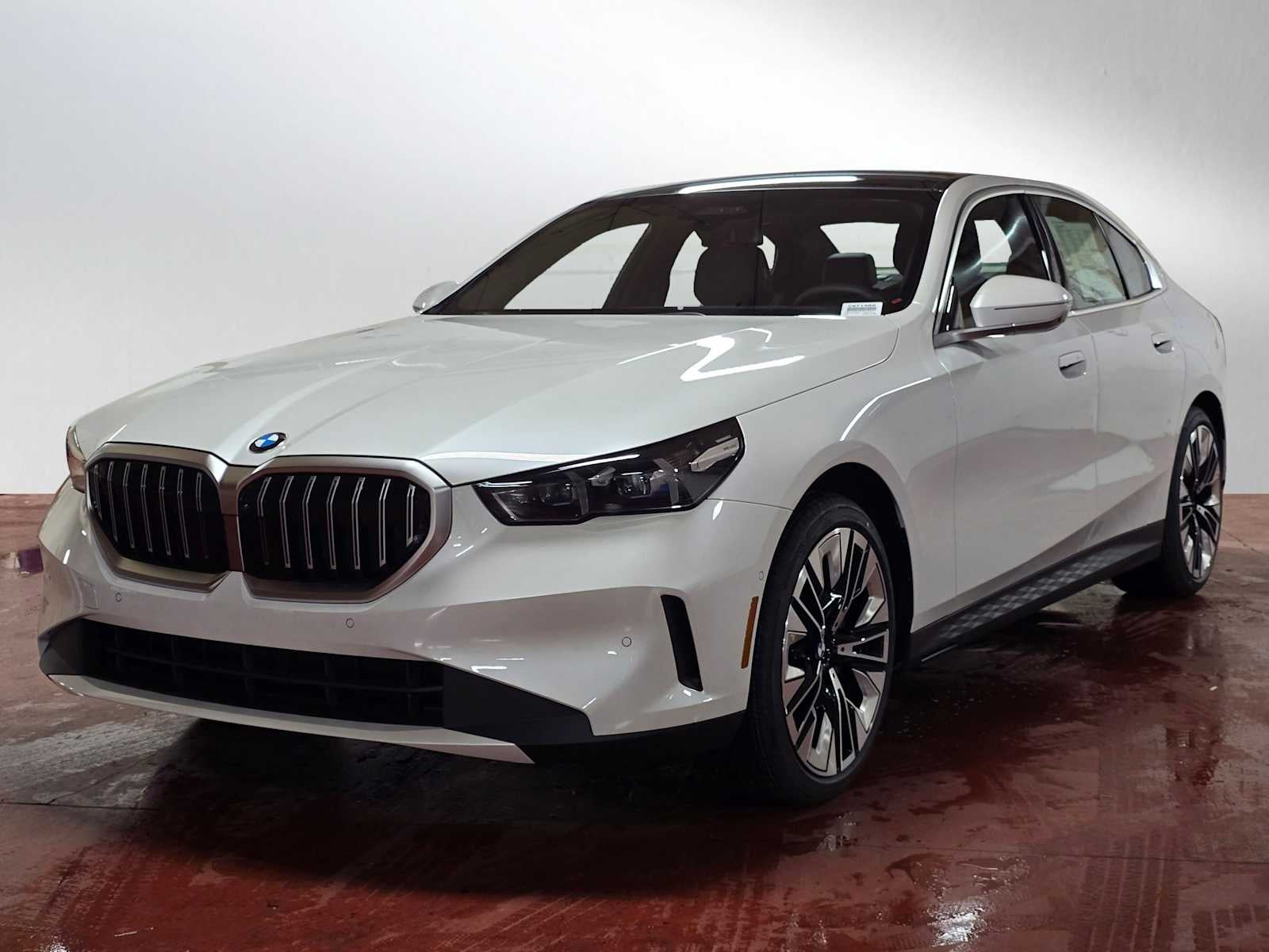 2026 BMW 5 Series 530i xDrive