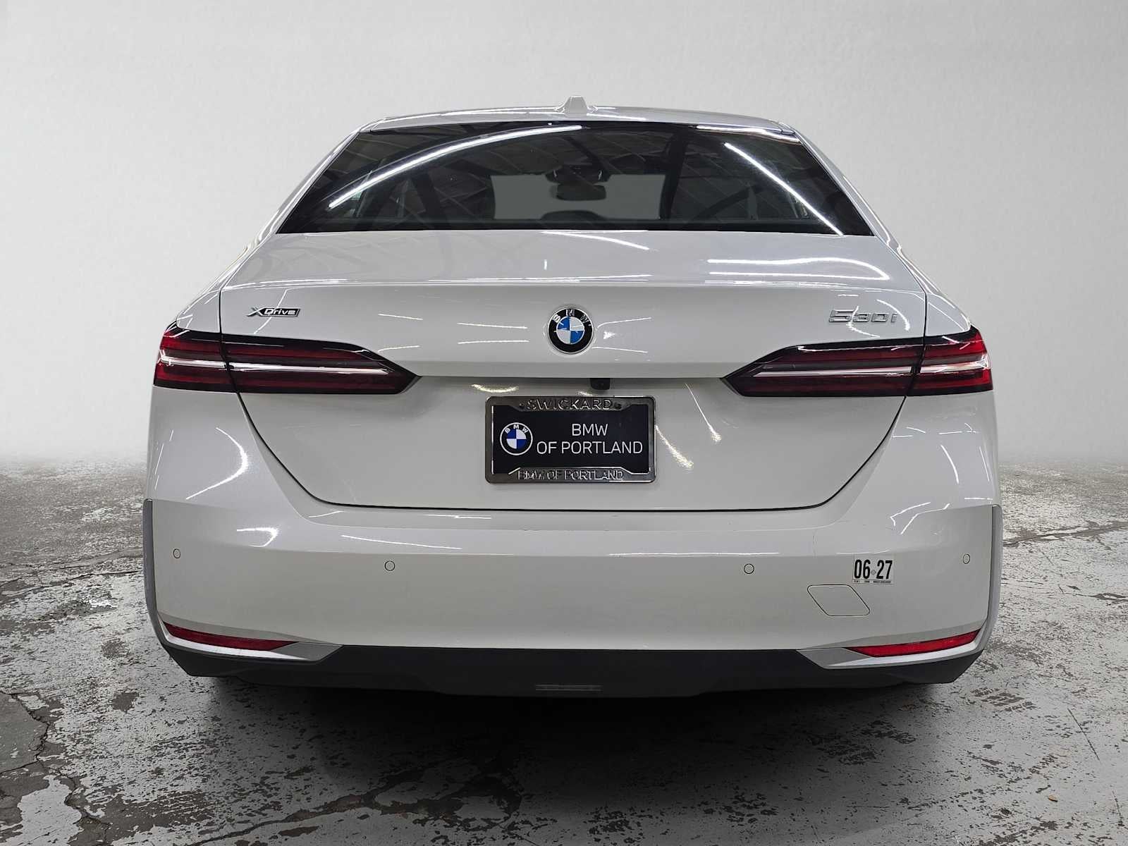 2025 BMW 5 Series 530i xDrive