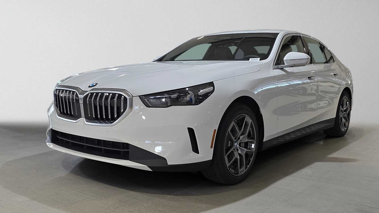 2027 BMW 5 Series 530i xDrive