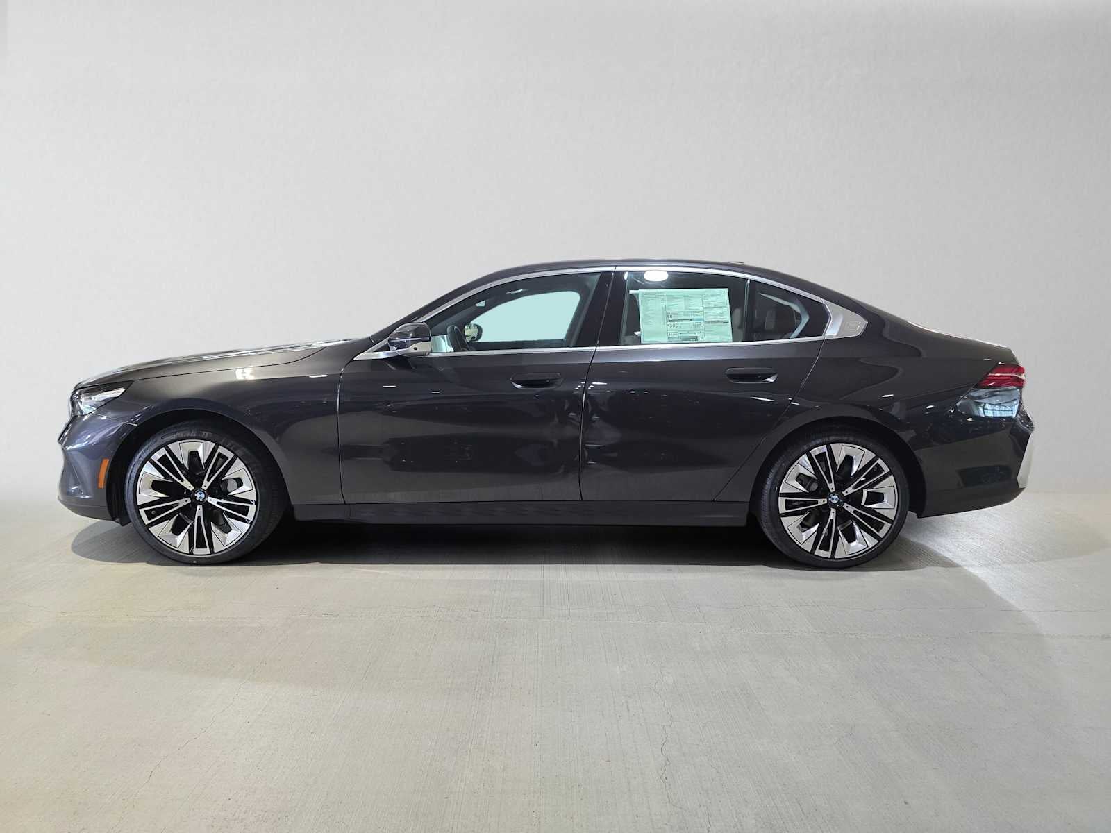 2027 BMW 5 Series 530i xDrive