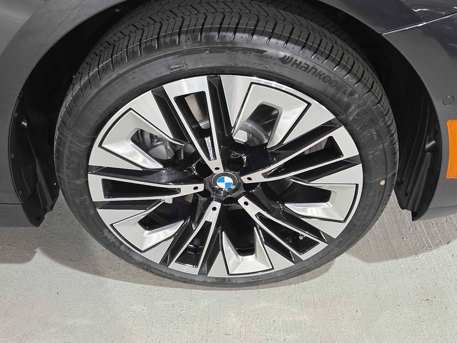 2027 BMW 5 Series 530i xDrive