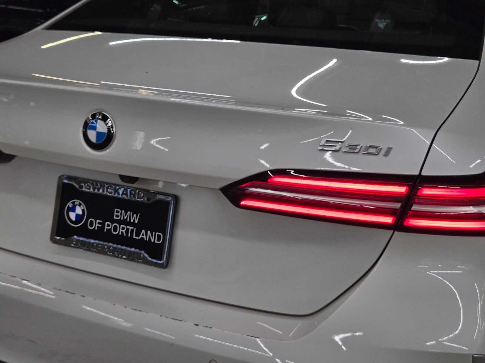 2024 BMW 5 Series 530i xDrive