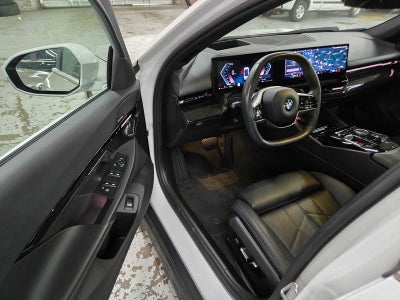 2024 BMW 5 Series 530i xDrive