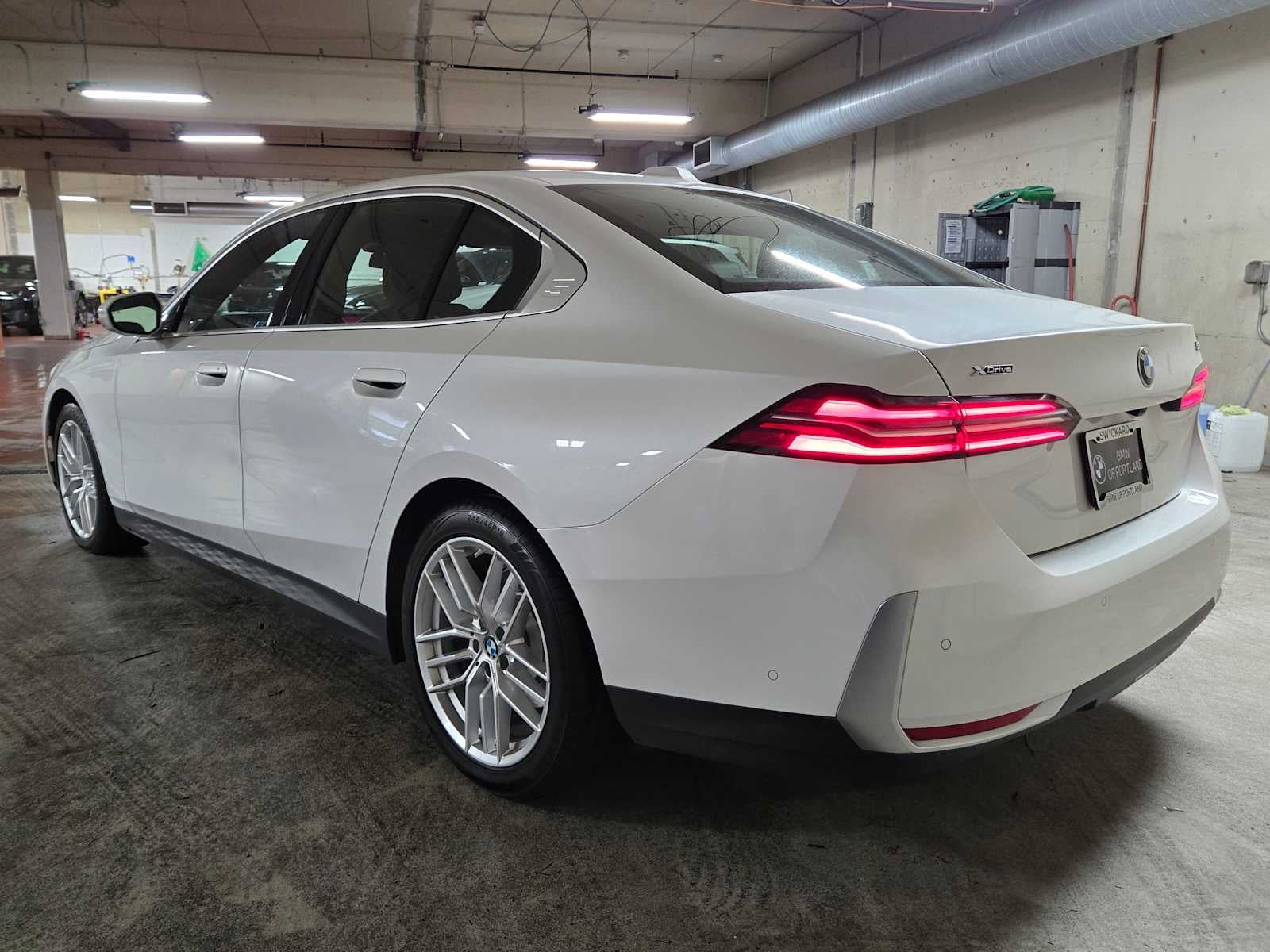 2024 BMW 5 Series 530i xDrive