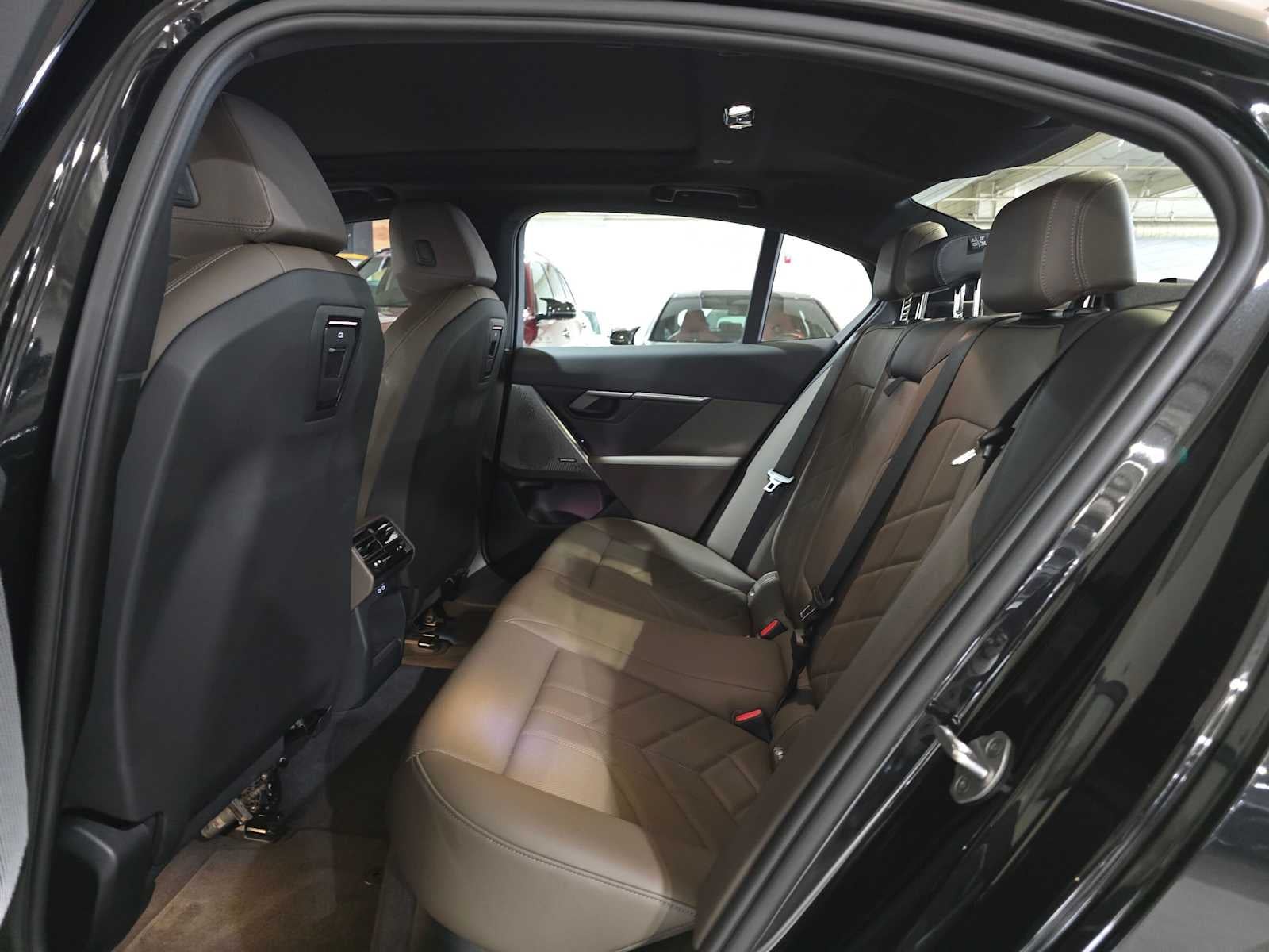 2026 BMW 5 Series 540i xDrive