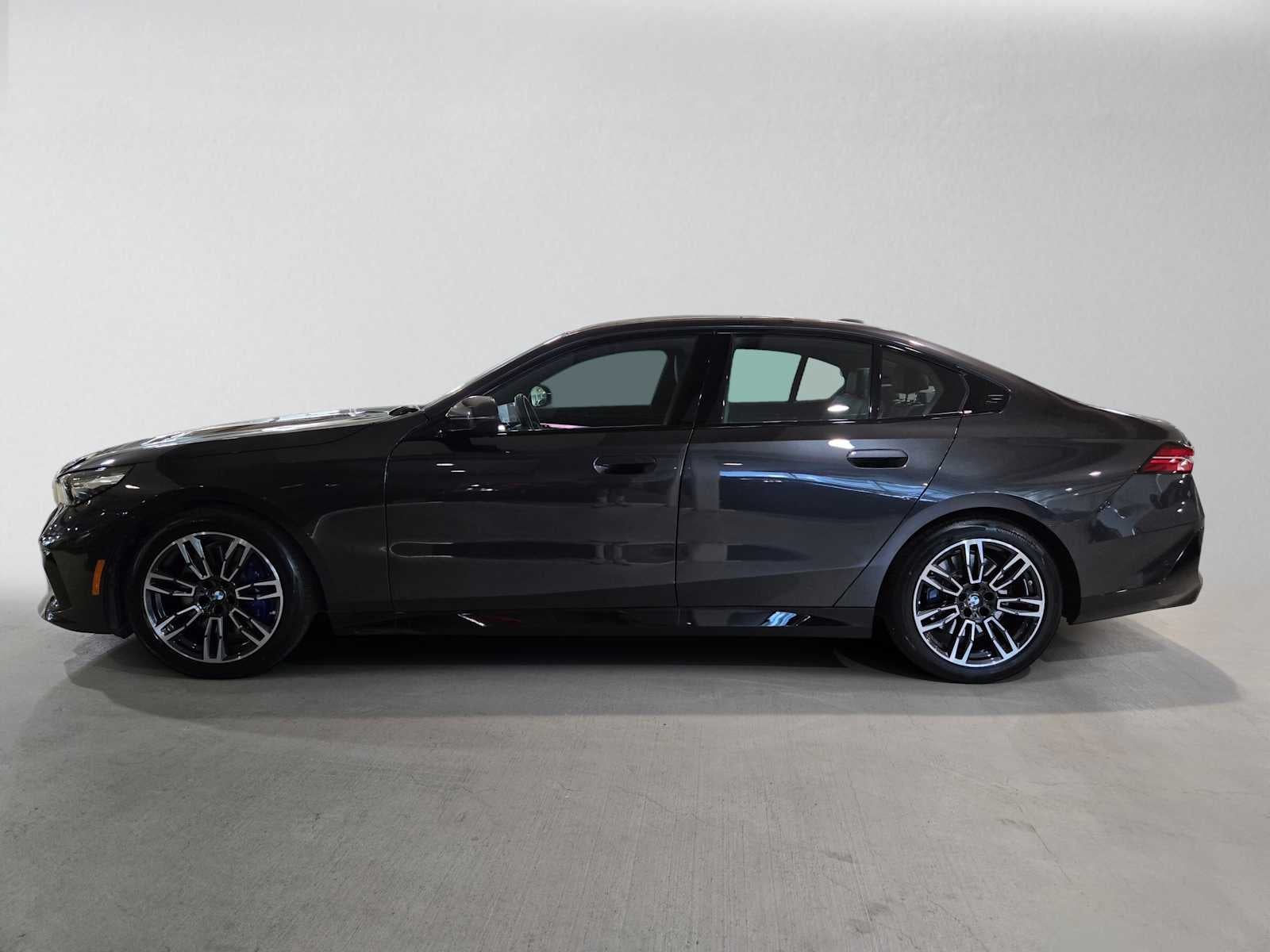 2026 BMW 5 Series 540i xDrive