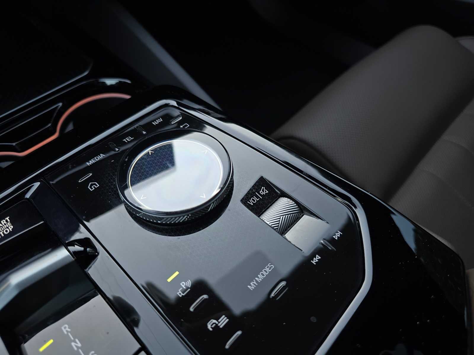 2025 BMW 5 Series 540i xDrive