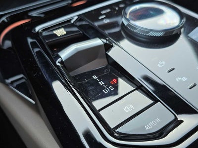 2025 BMW 5 Series 540i xDrive