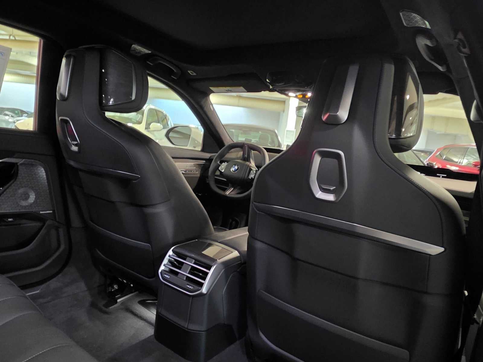 2027 BMW 7 Series 740i xDrive
