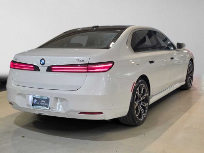 2027 BMW 7 Series 740i xDrive