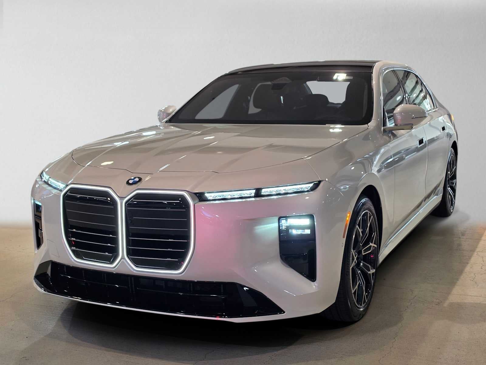2027 BMW 7 Series 740i xDrive
