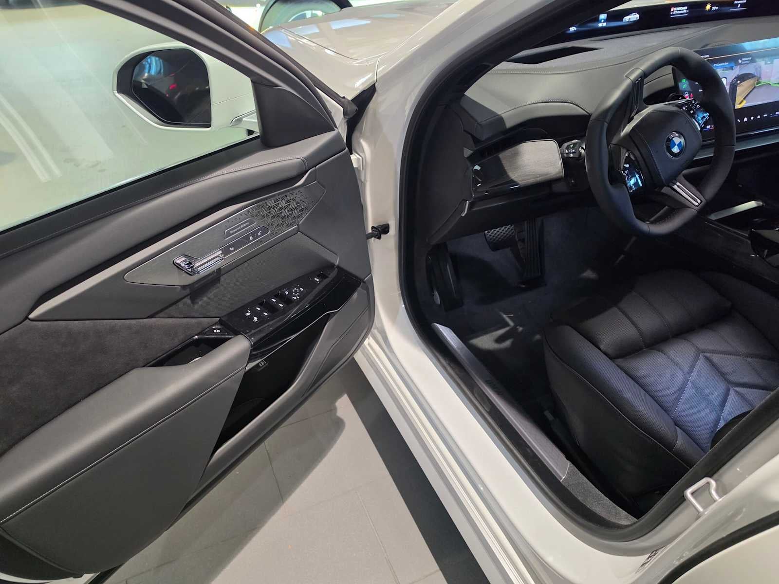 2027 BMW 7 Series 740i xDrive