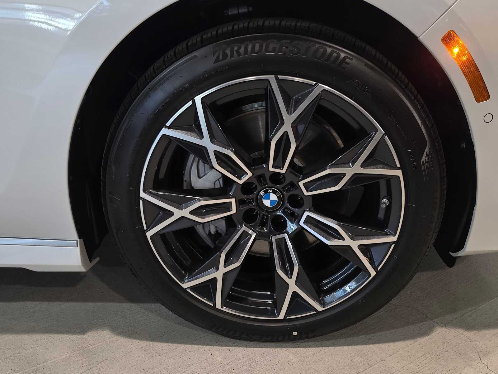 2027 BMW 7 Series 740i xDrive
