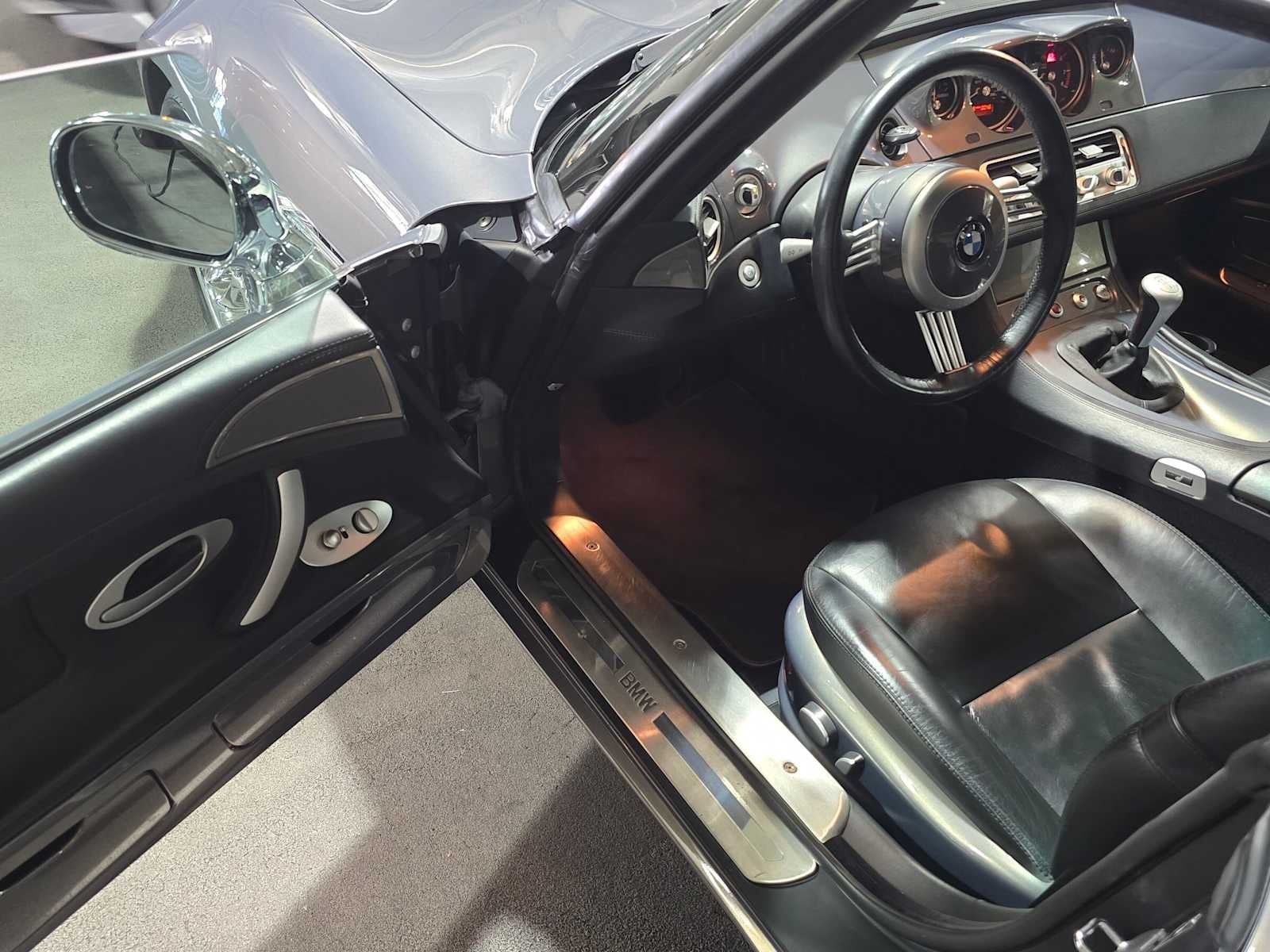 2002 BMW Z8 Z8 2dr Roadster